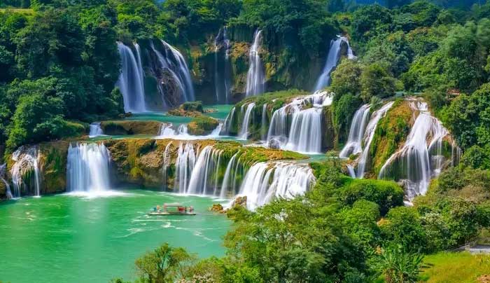 Hồ Ba Bể - Thác Bản Giốc